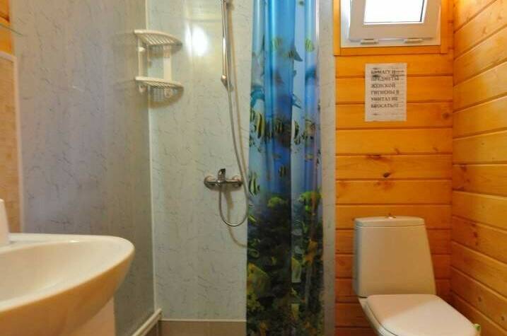 4-х местный деревянный коттедж