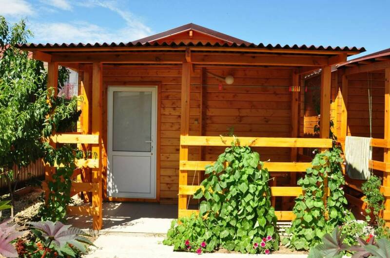 3-х местный деревянный коттедж