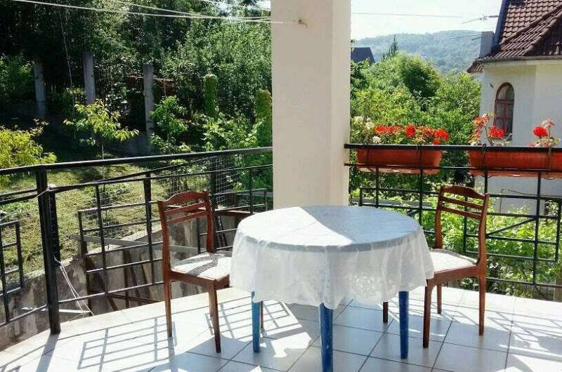 2-х местный номер с двумя доп. местами № 2