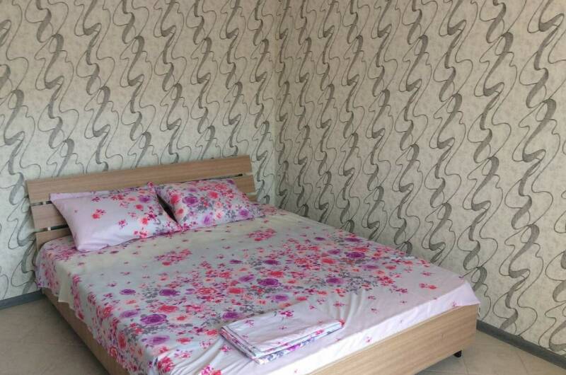 Трехместный