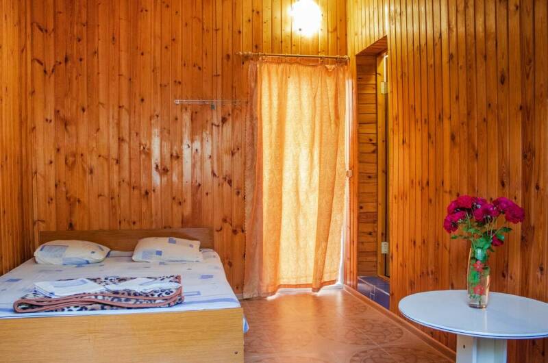 Номера с удобствами (прохладные)