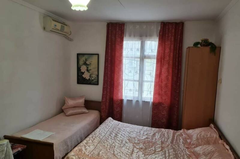 Номер «Четырехместный с беседкой»