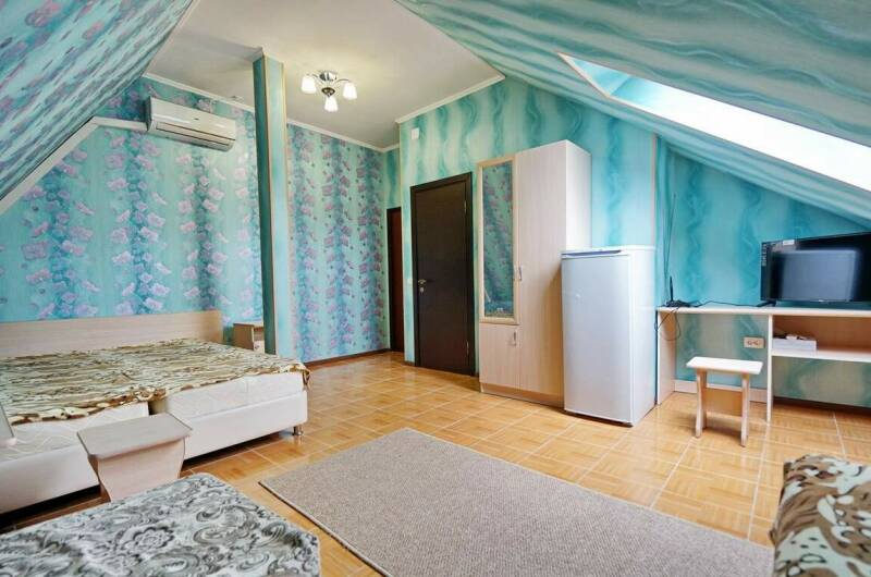 Трехместный мансардный