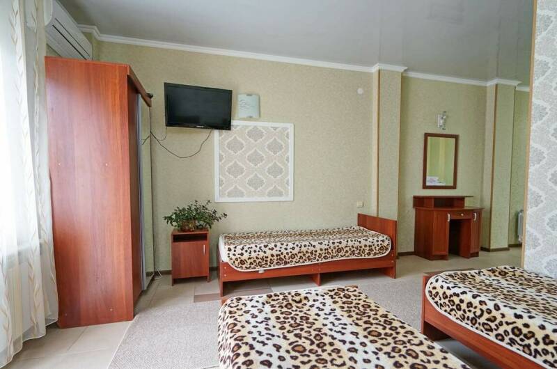 Номер семейный-студия с балконом