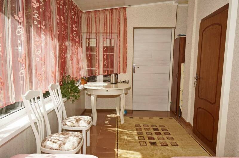 Семейный двухкомнатный с плитой