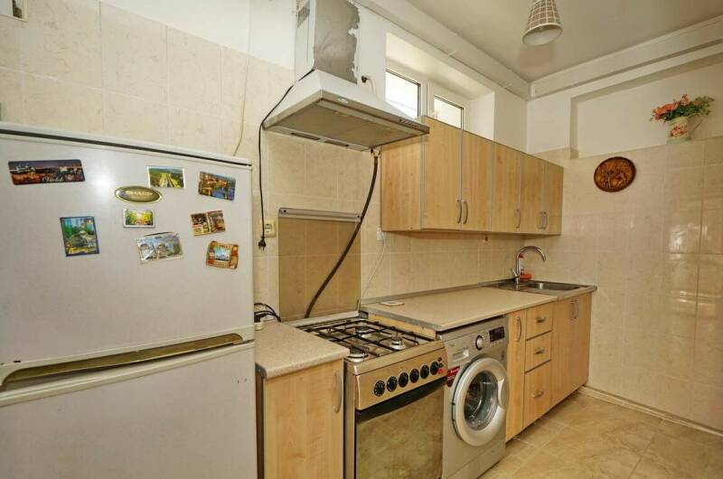 Семейный двухкомнатный с плитой