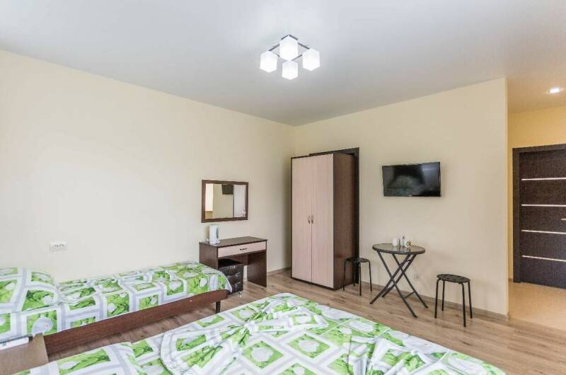 Трехместная комната с удобствами