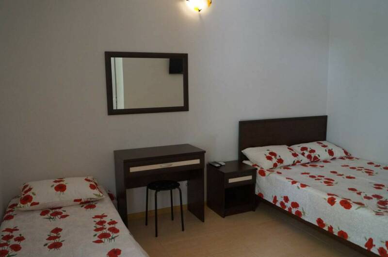 Трехместная комната с удобствами