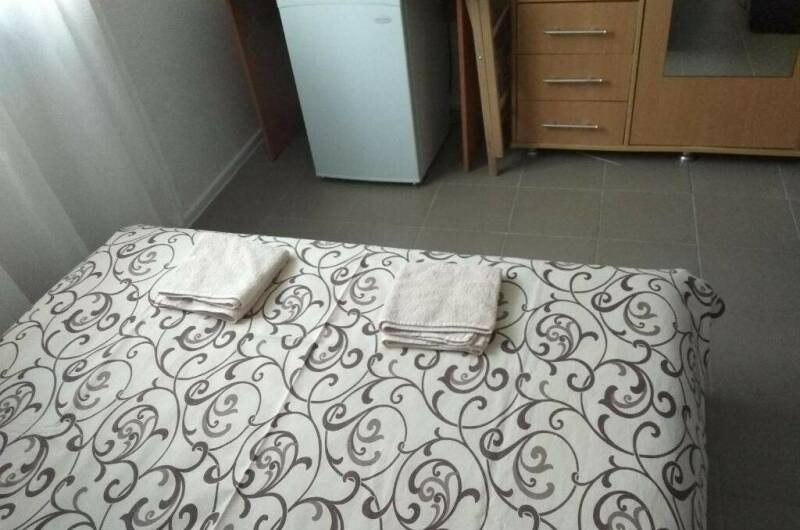 Четырёхместный с двухъярусной кроватью