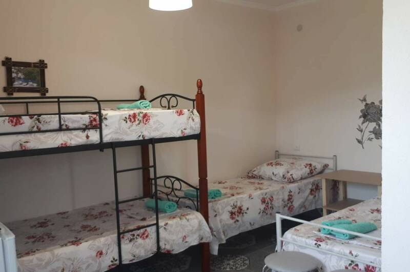 «Стандарт» 2−4 местный (1, 2 этажи)