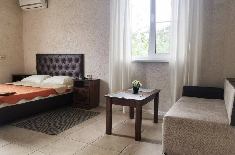 Комната для проживания 2-х человек с доп. местом