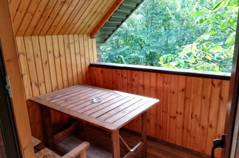 Комната для проживания 3−х человек с доп. местом