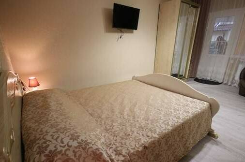 Люкс с мини-кухней цена за 2-х местное размещение