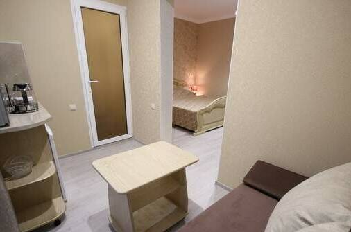 Люкс с мини-кухней цена за 2-х местное размещение