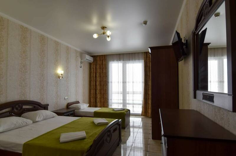 Комфорт 3-х местный с балконом