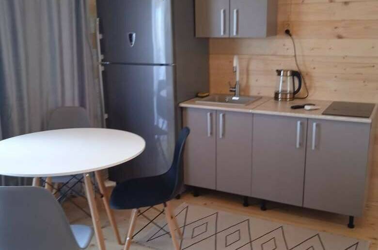 4-х местный деревянный домик