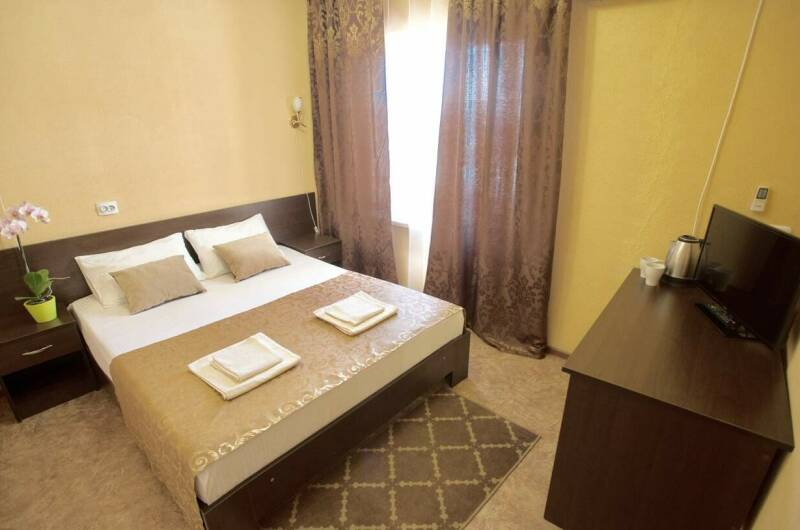 Двухкомнатный 4-х местный «Полулюкс» с балконом