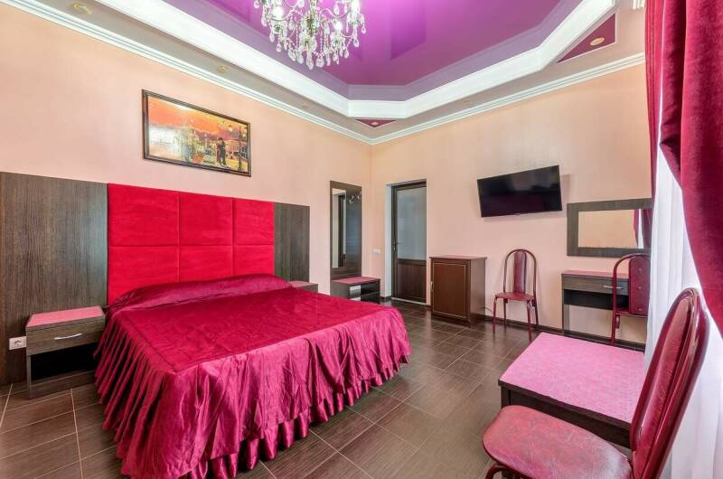 2х мест. комната повышенной комфортности Малиновая