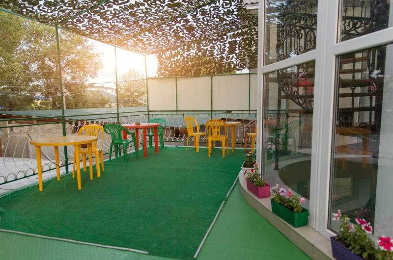 Этаж с отдельным входом на 3 номера