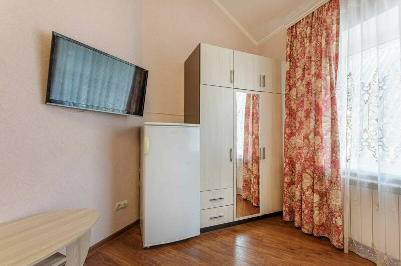 «Стандарт» 2-х местный + 1 доп место