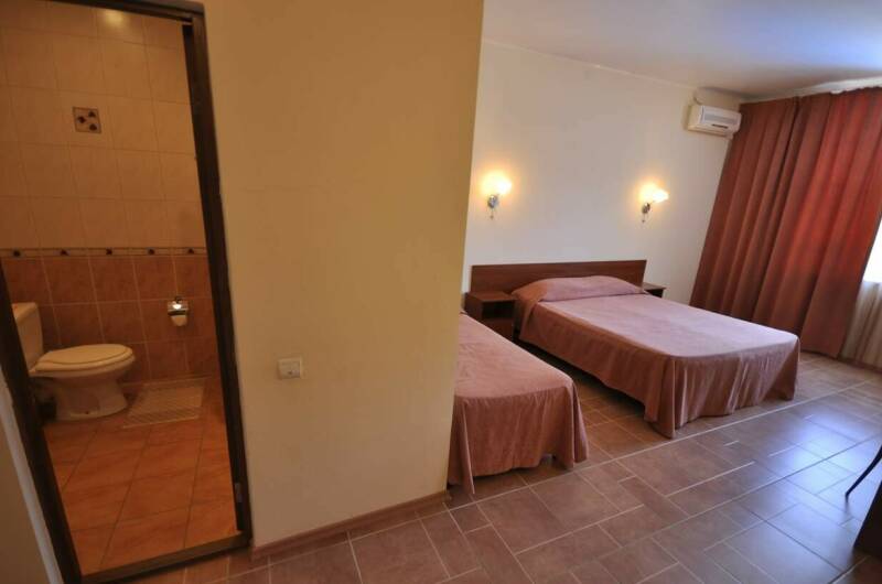 Комната на 2−3 человека без балкона