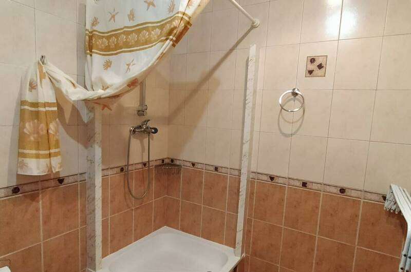 Семейная комната на 3−5 человека без балкона