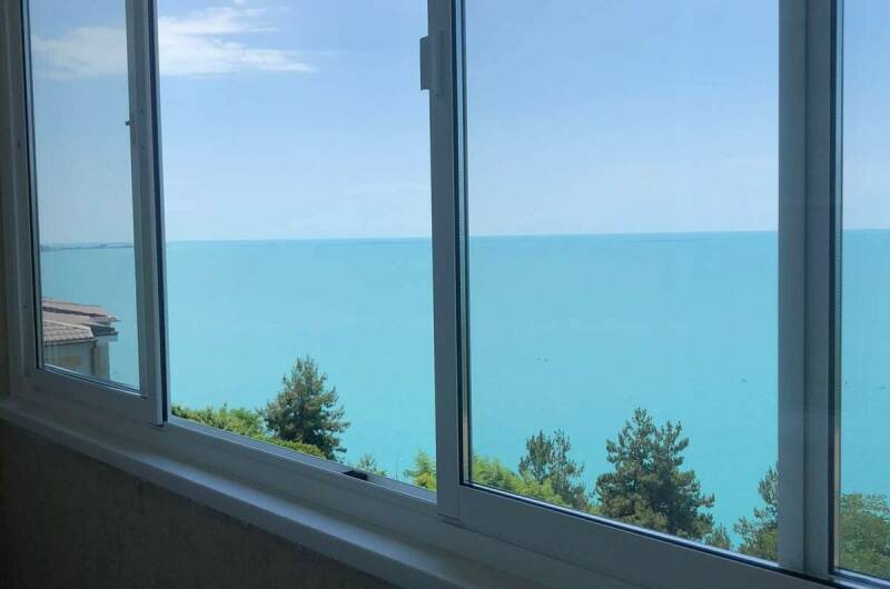 Четырёхместный номер Стандарт с балконом