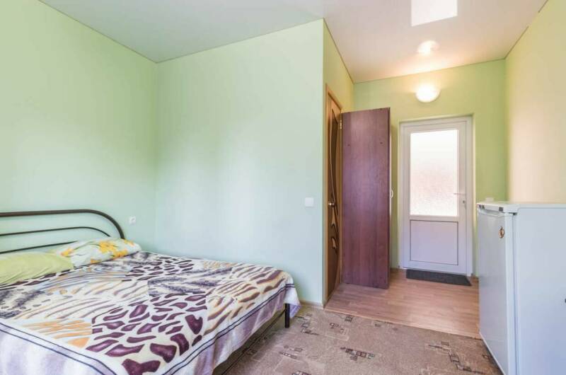 Трехместная комната с балконом