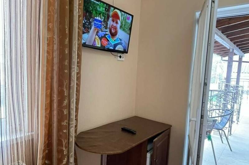 Номер «Двухместный» № 1, 2-й этаж с балконом