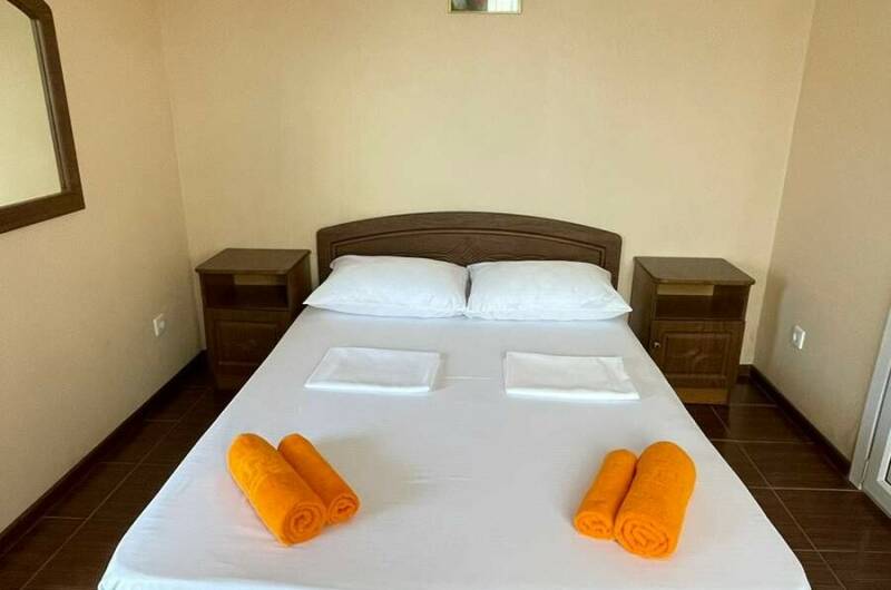 Номер «Двухместный» № 1, 2-й этаж с балконом