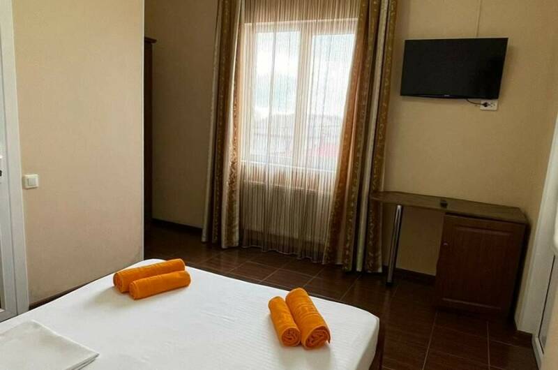 Номер «Двухместный» № 1, 2-й этаж с балконом