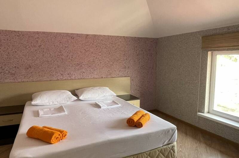 Номер двухкомнатный 3-й этаж