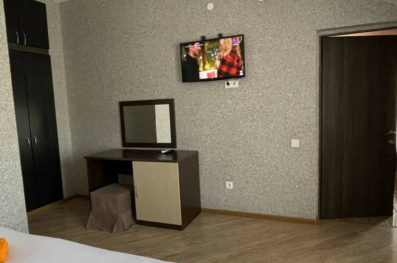 Номер «Трёхместный» № 5, 3-й этаж