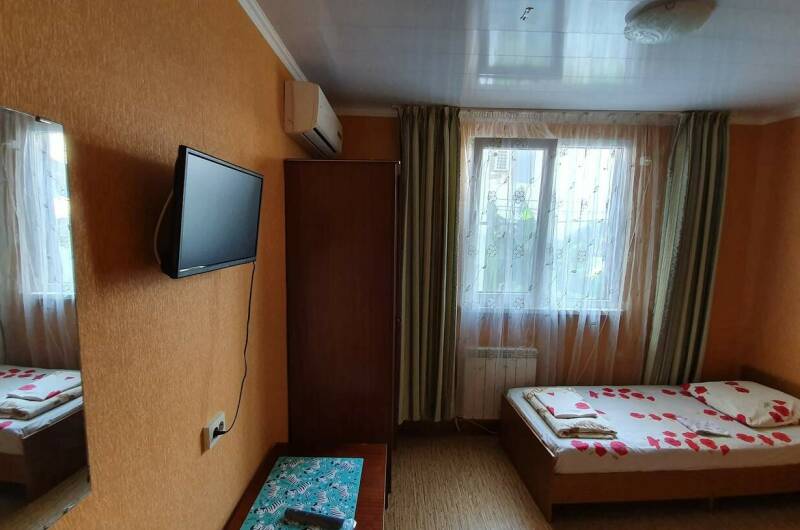 Номер «Эконом» на 3 места