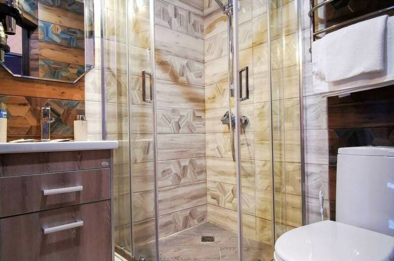 2-х местный «Люкс» с ванной комнатой (1)