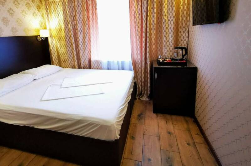 2-х местный «Люкс» с ванной комнатой (3)