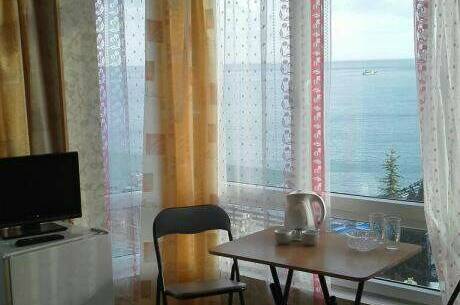 «Лагуна» (до 3 человек, включая детей)