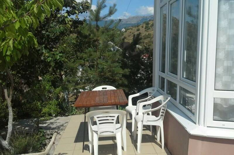 Студия с кухней «Южная» (до 5 чел., включая детей)