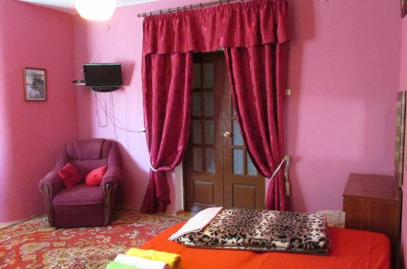 Номер «Люкс» 4-х местный