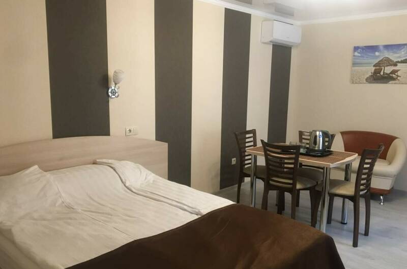 4-х местный 2-х комнатный номер с балконом