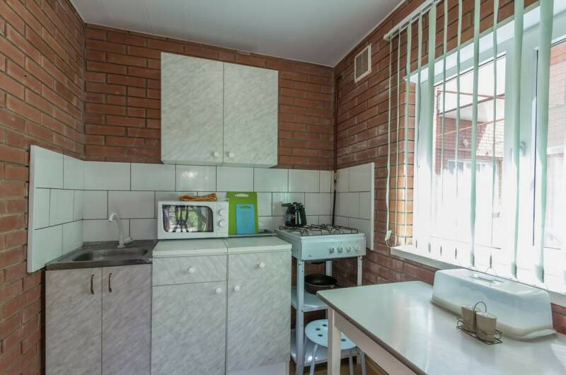 3-х мест. однокомн. номер с удобствами и кухней