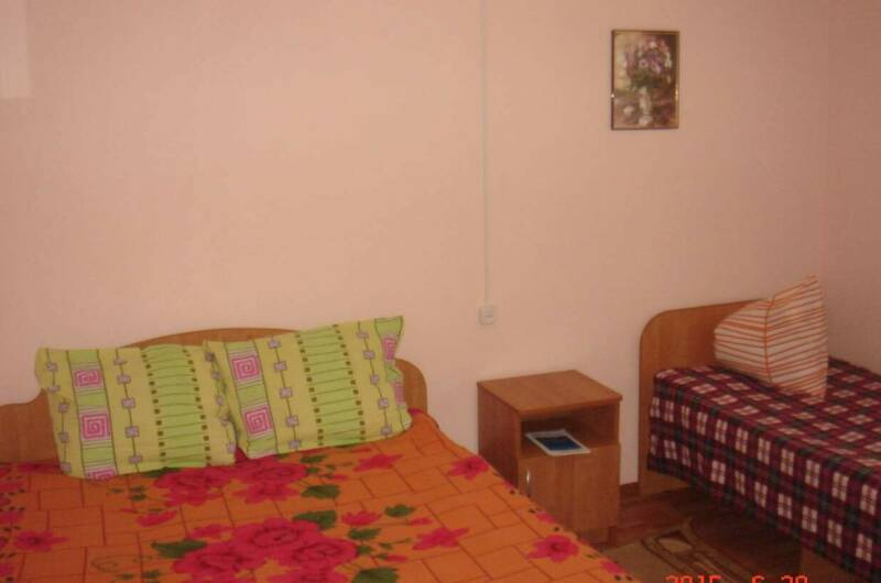 3-х мест. однокомнат номер с удобствами с кухней