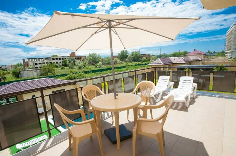 «Улучшенный» 2-х местный с террасой/балконом