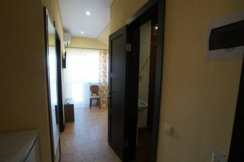 Трехместный «улучшенный» двухкомнатный с балконом