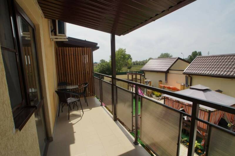 Студия с кухней 3-х местный