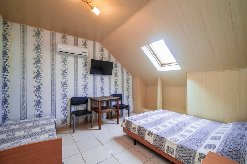 3-х местный номер «Стандарт» на мансарде