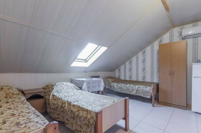 3-х местный номер «Стандарт» на мансарде