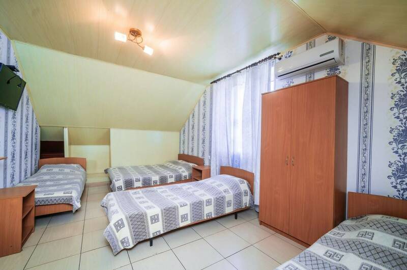 4-х местный номер «Стандарт» на мансарде