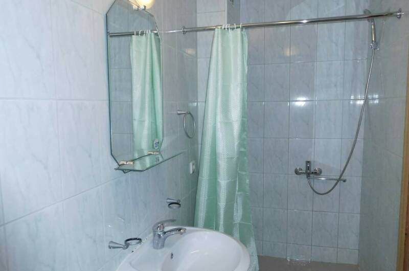 № 3двухкомнатный с лоджией, мини-кухней (эллинг28)