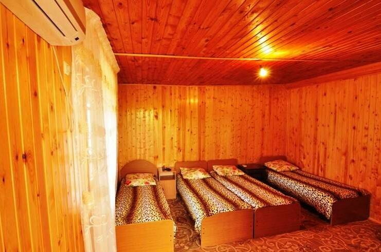 Номер с удобствами 4-х-местный